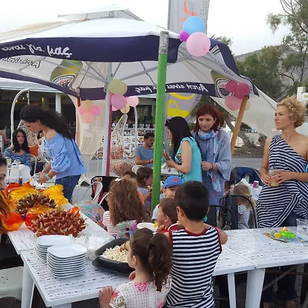 Pleasure Beachside Hotel Perissa (Santorini)