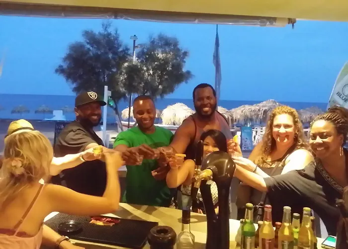 Hotel Pleasure Beachside Períssa