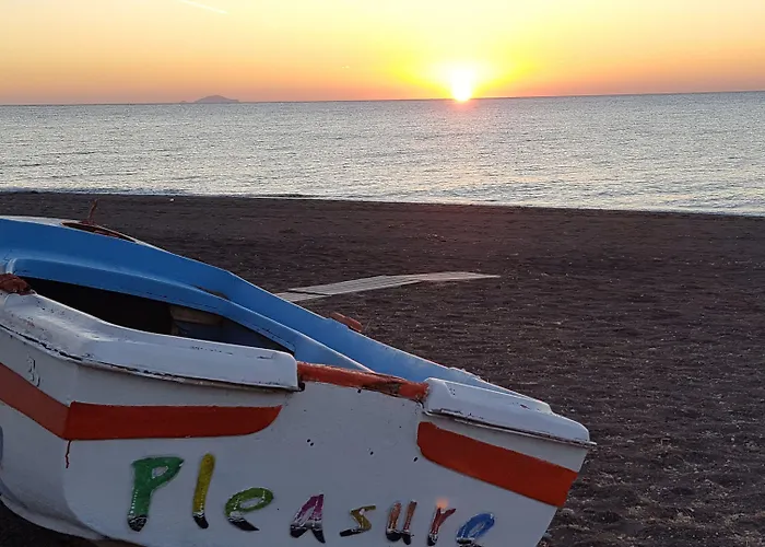 Pleasure Beachside 3* Períssa