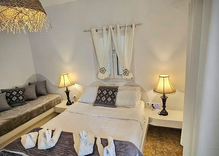 Hotel Pleasure Beachside 3*