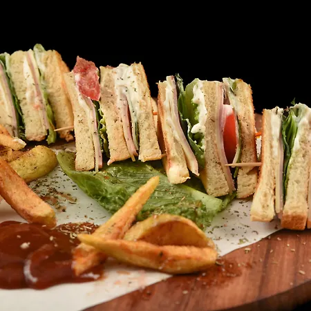 Pleasure Beachside 酒店 佩里萨