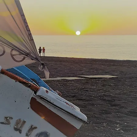 Pleasure Beachside 酒店 佩里萨