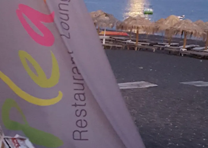 Pleasure Beachside Perissa (Santorini)