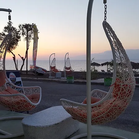 Pleasure Beachside 3* Perissa (Santorini)