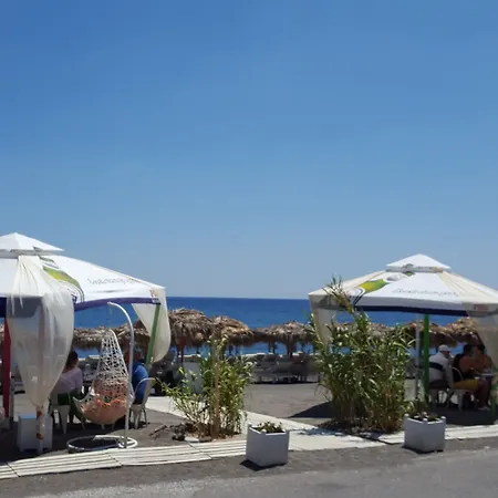 Pleasure Beachside Perissa (Santorini)