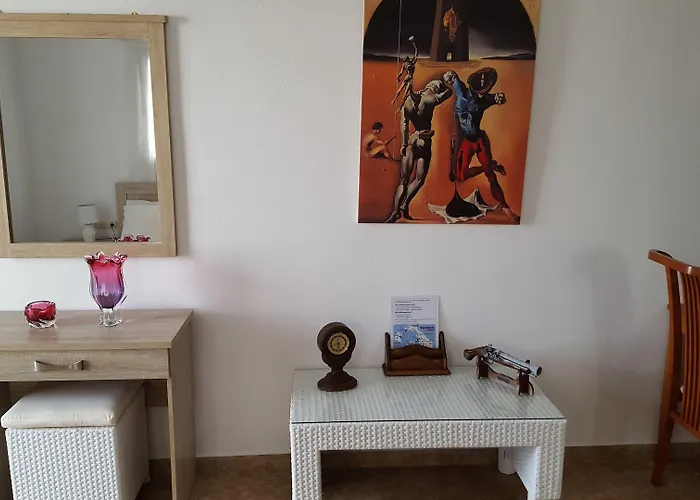 Hotel Pleasure Beachside 3*